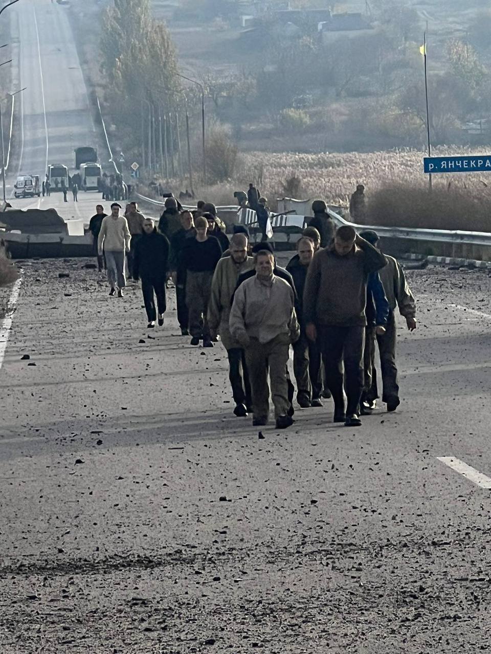 Вдалось звільнити 107 українців