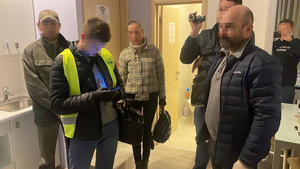 Злочинці пропонували жінкам роботу у модельному бізнесі Злочинці пропонували жінкам роботу у модельному бізнесі