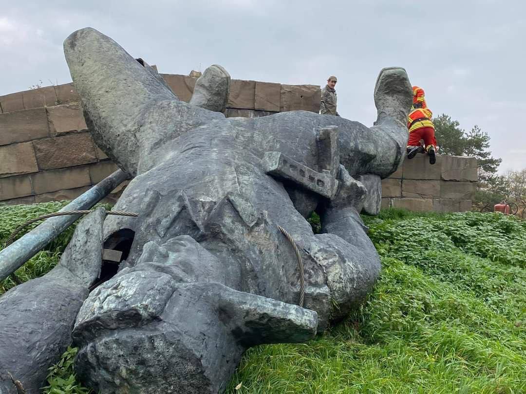 Демонтований пам'ятник