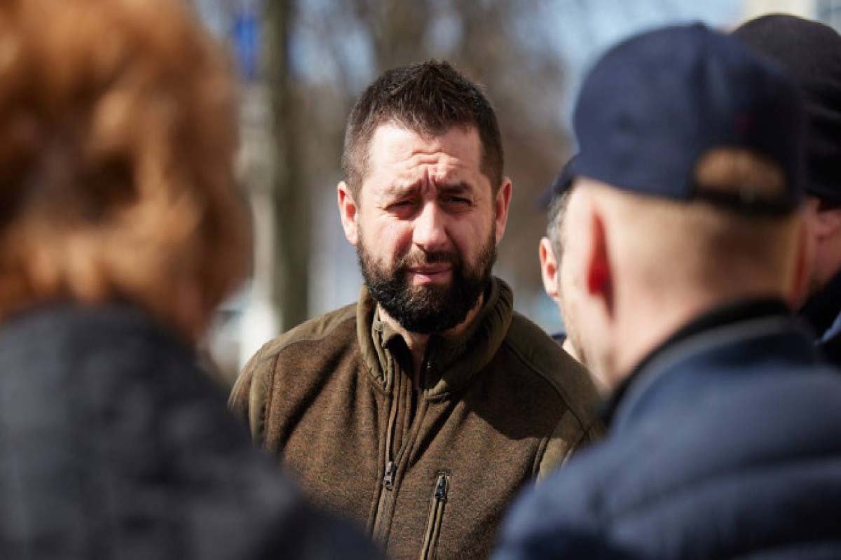 Давид Арахамія заявляє, що Україна буде вести переговори на своїх умовах Давид Арахамія заявляє, що Україна буде вести переговори на своїх умовах