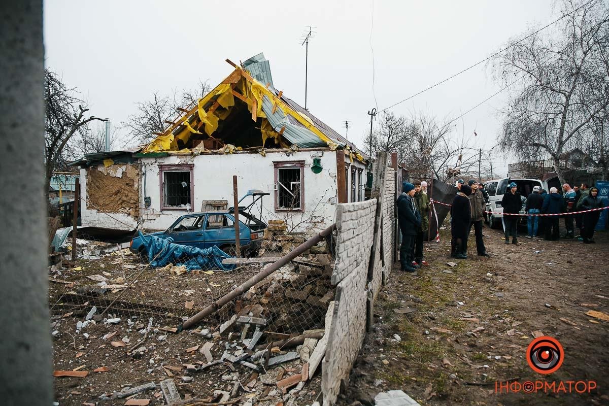 Понівечені будинки у Дніпрі