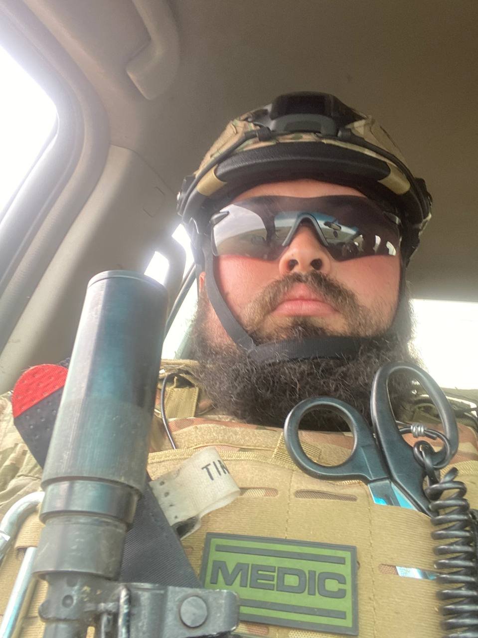 Як стоматолог з Маріуполя змінив клініку на бліндаж: інтерв'ю з Олександром Александровським 2