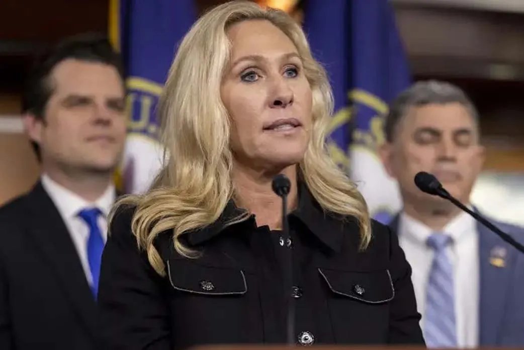 Через незначну перевагу в Конгресі, республіканці повинні уважати на позицію ультраправих у партії.