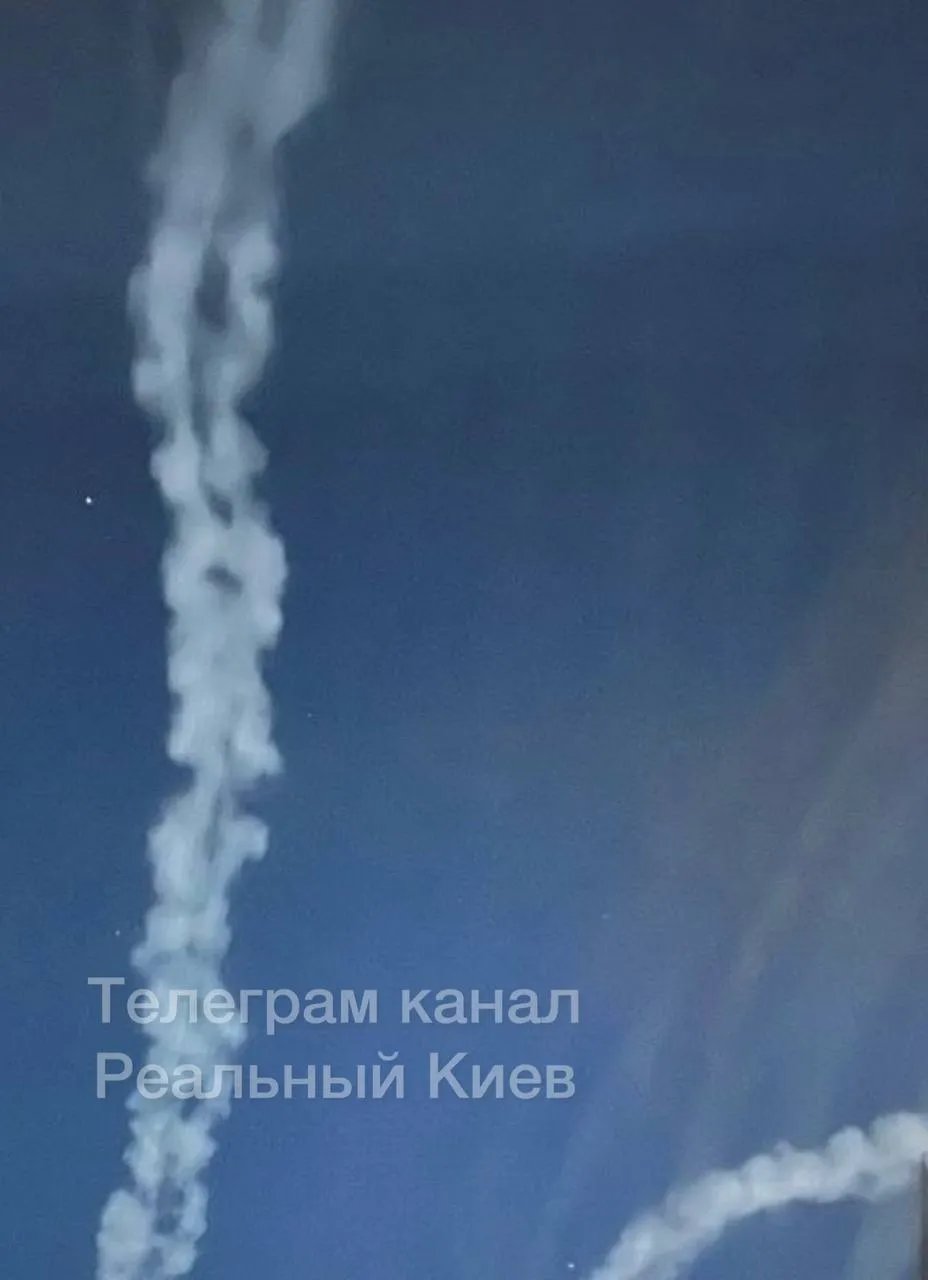 Столицю атакували дронами-камікадзе