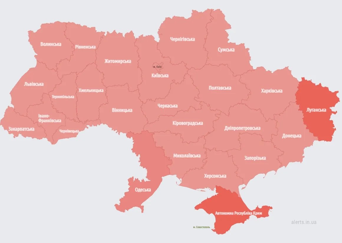 Українцям радять перейти в укриття