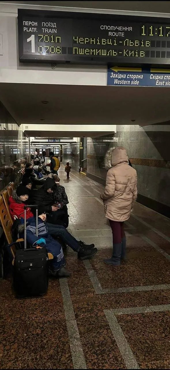 37 вокзалов в Украине без света