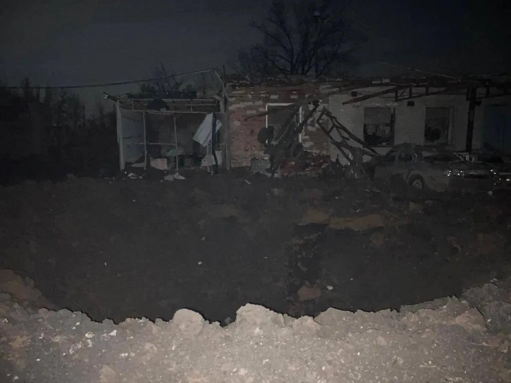 Ворог вдарив по мирному місту ракетами С-300