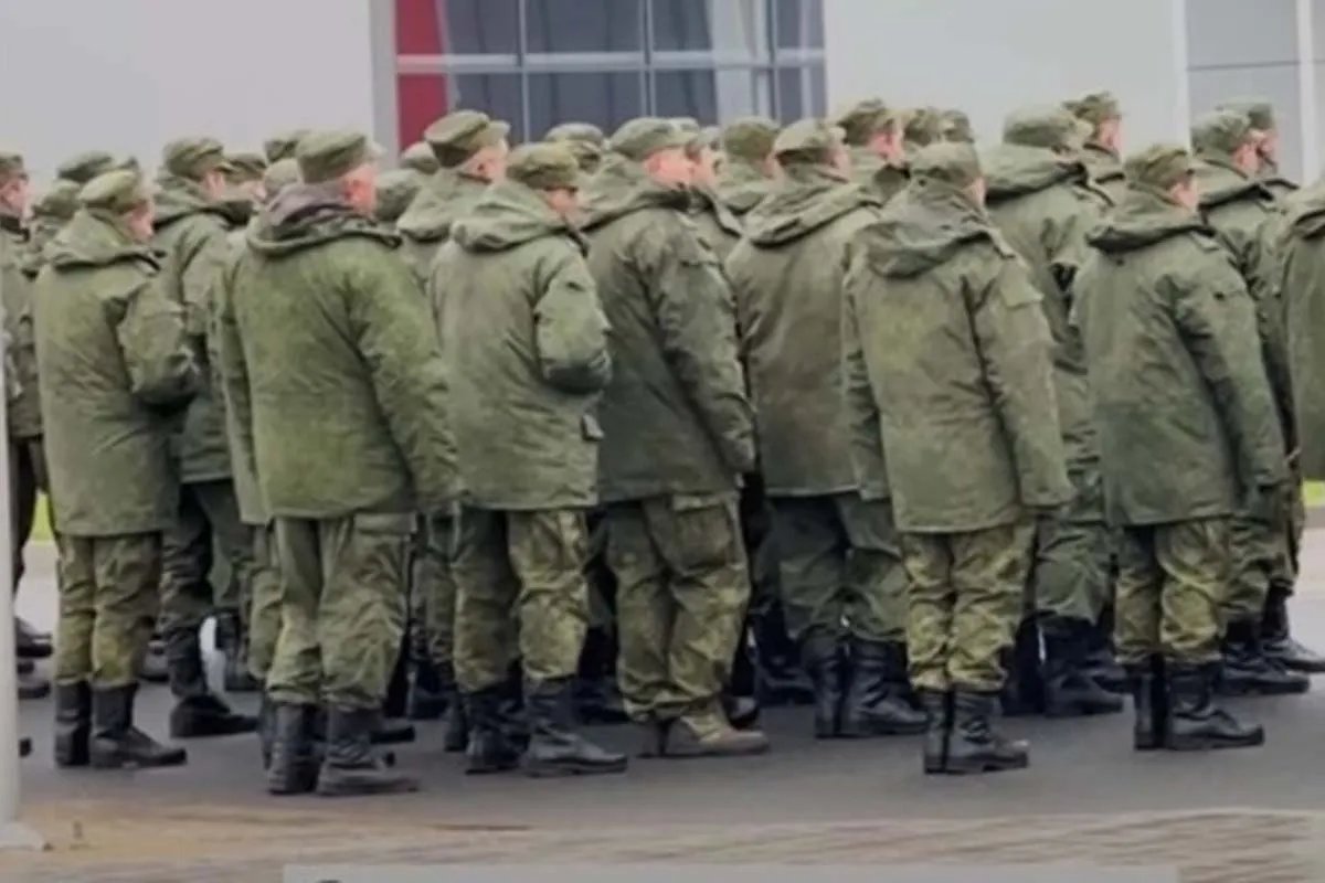 Мобілізованих нової хвилі не встигнуть підготувати до початку нового наступу, але їх використовуватимуть, аби "закривати діри" Мобілізованих нової хвилі не встигнуть підготувати до початку нового наступу, але їх використовуватимуть, аби "закривати діри"