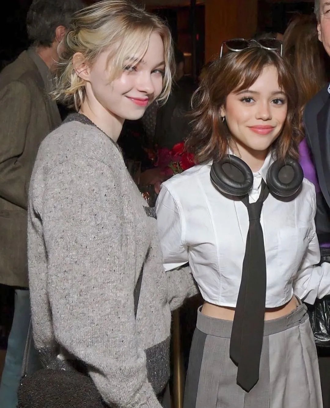 Емма Майєрс та Дженна Ортега