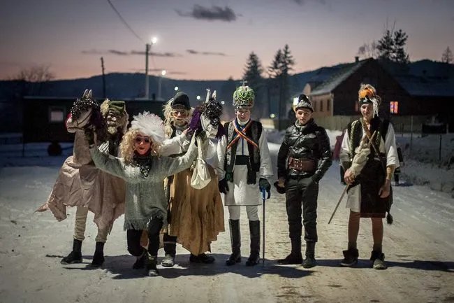 Наші пращури в цей день водили козу та готували щедру кутю.