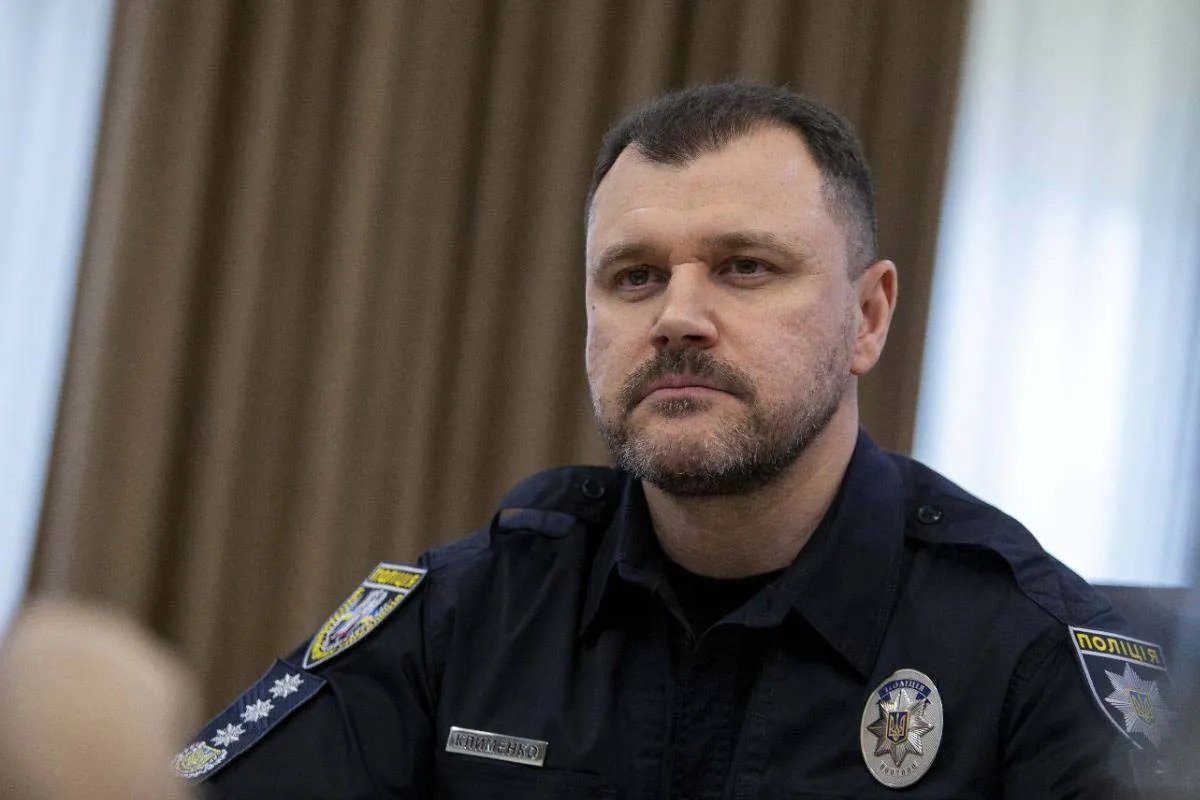 Клименко —  генерал поліції першого рангу та доктор психології  Клименко —  генерал поліції першого рангу та доктор психології