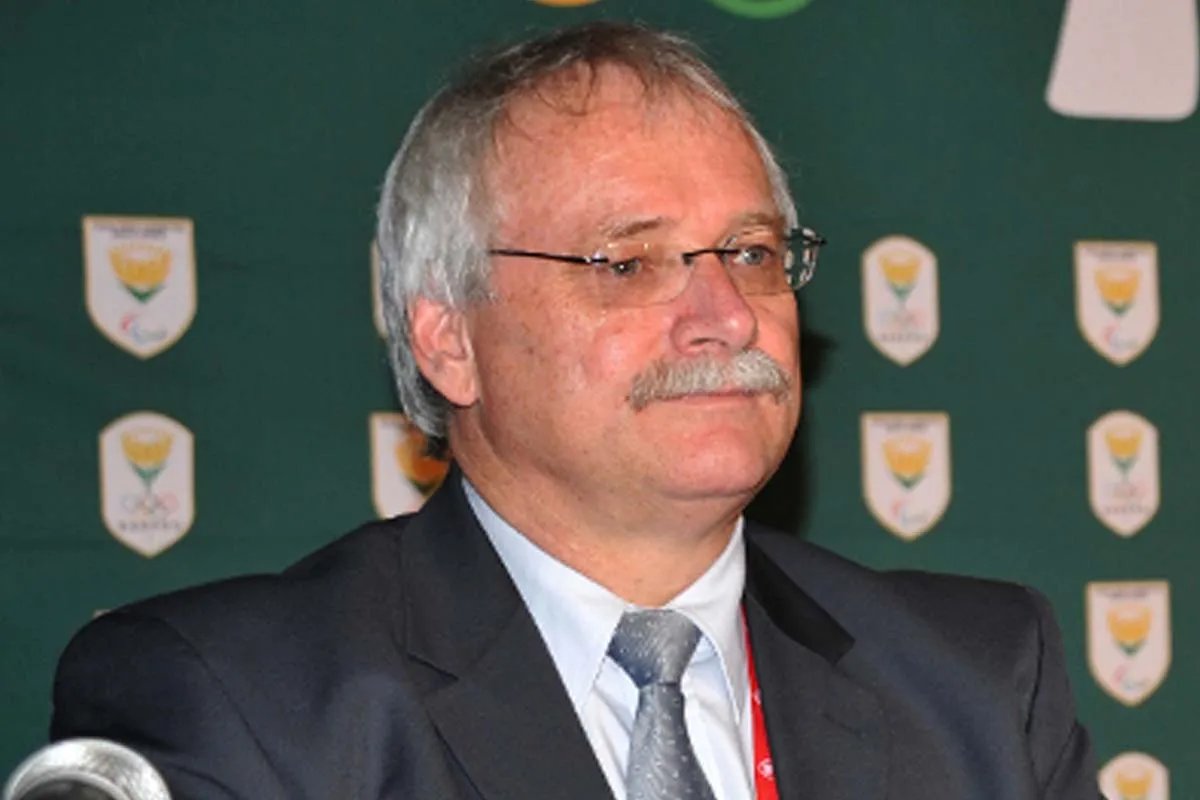 Кобус Маре вважає, що не можна співпрацювати з автократіями