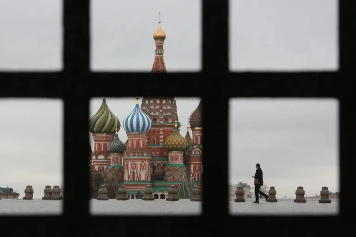 Чому російські гроші, арештовані на Заході, не працюють на Україну? 1