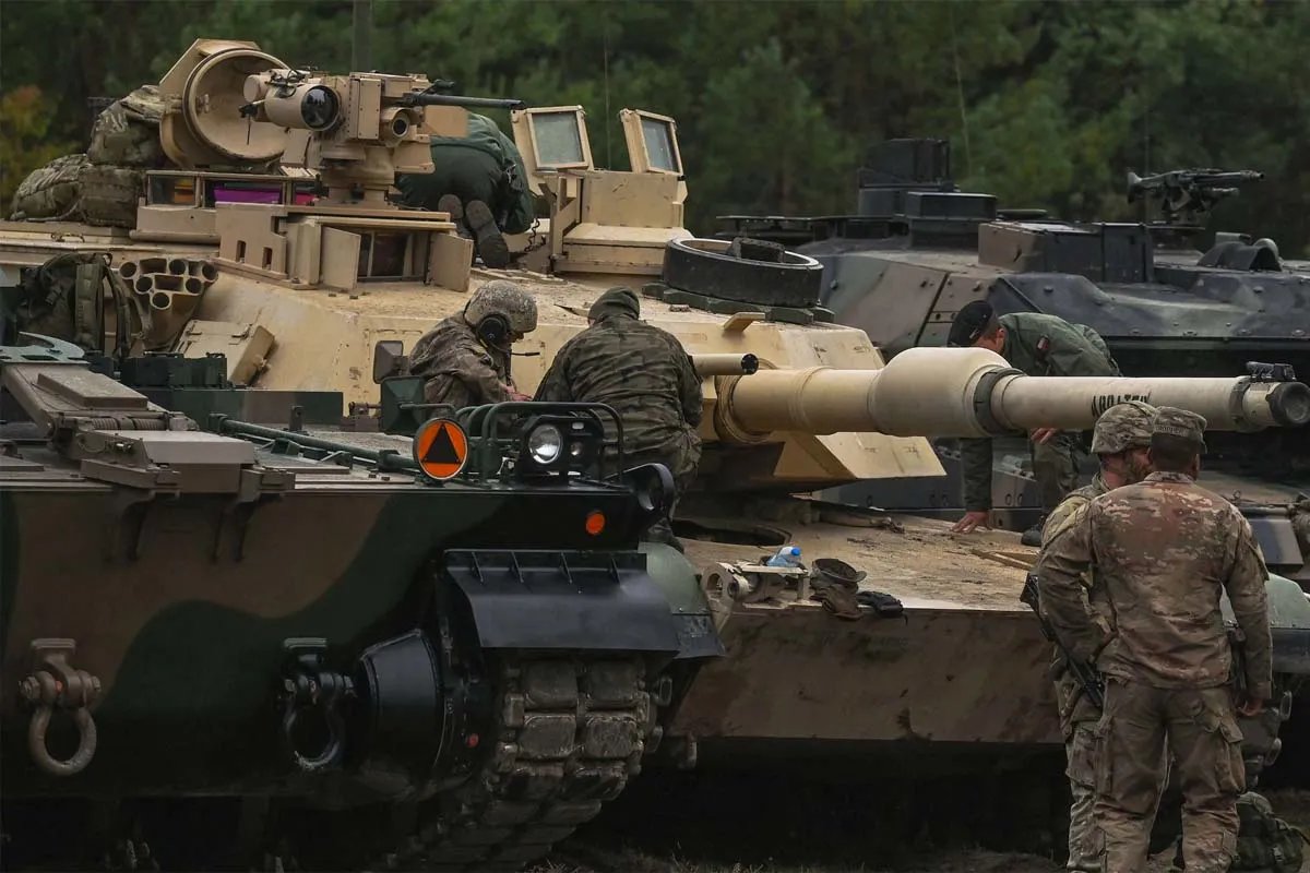 Попри постачання різних зразків зброї, НАТО ніяк не могло наважитися надати танки Попри постачання різних зразків зброї, НАТО ніяк не могло наважитися надати танки