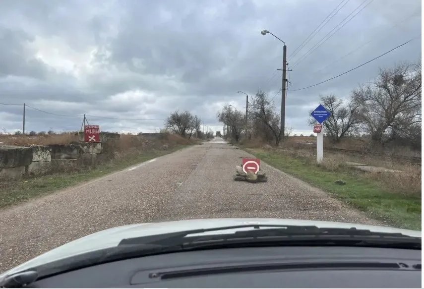 Аксьонов чекає на українські танки: в Криму зводять фортифікаційні споруди 2