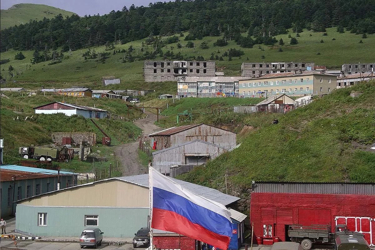 Острів Шикотан зараз під російською окупацією, але ситуація може змінитися Острів Шикотан зараз під російською окупацією, але ситуація може змінитися