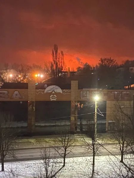 Місцеві жителі нічого не повідомляють про вибухи Місцеві жителі нічого не повідомляють про вибухи