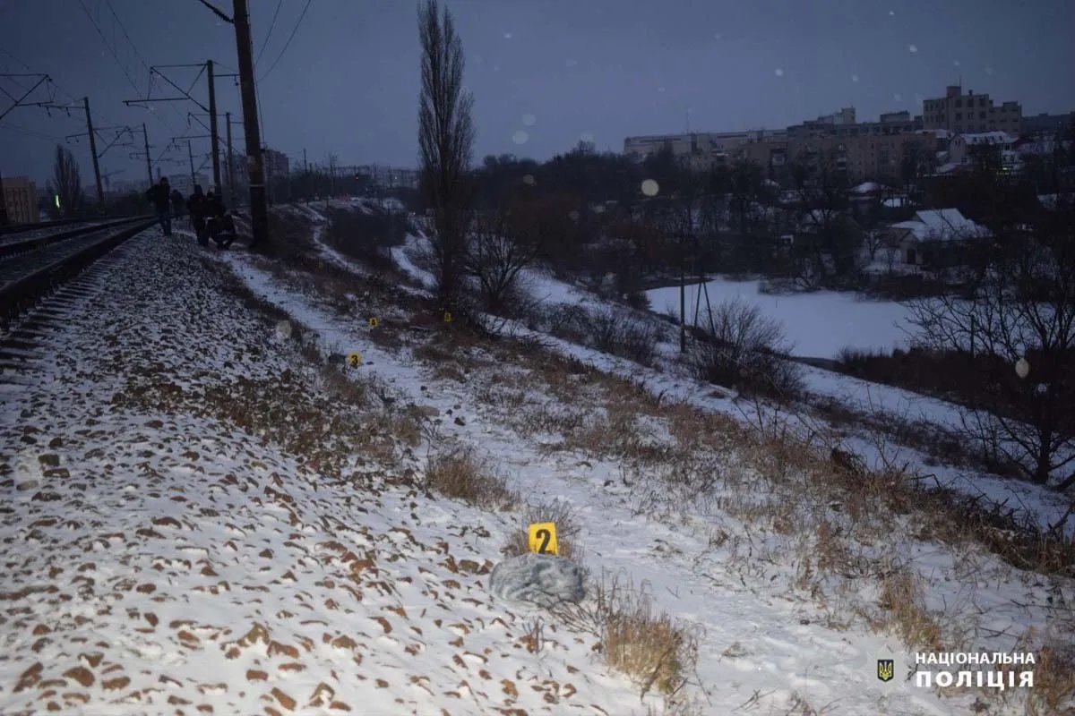 Жінка переходила дорогу у невстановленому місці