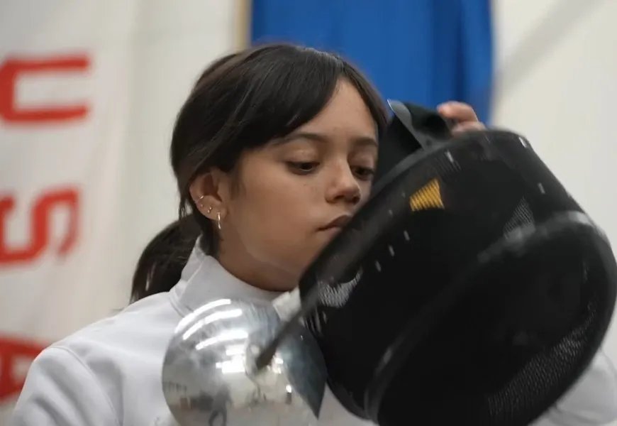 Після віолончелі – фехтування