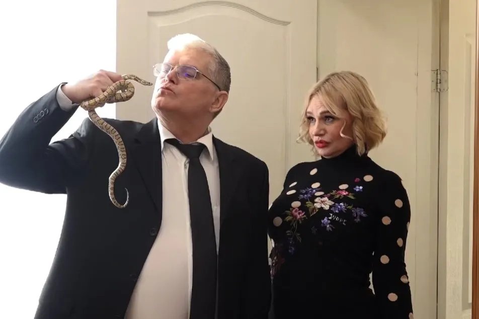 Закоханий у шиншилу: директор Одеського зоопарку зворушив новим кліпом до Дня Валентина 2