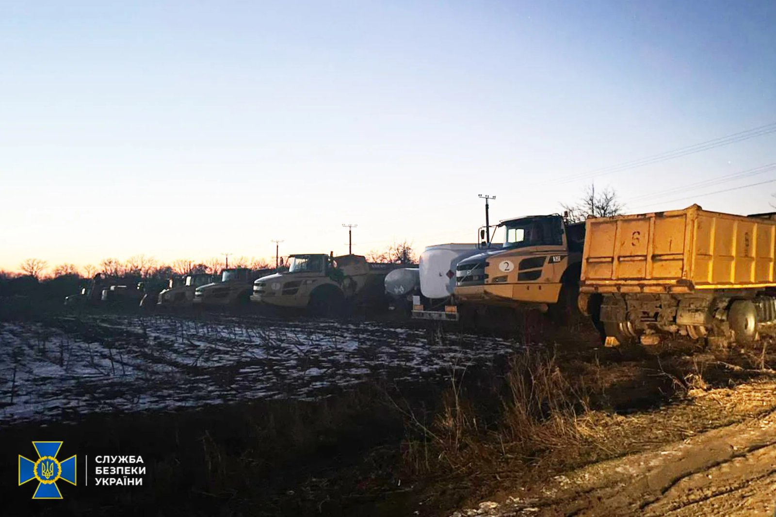 Загальна вартість продукції, яку хотіли "приховати" Чемезов та Шелков, становить 150 мільйонів гривень, фото: СБУ