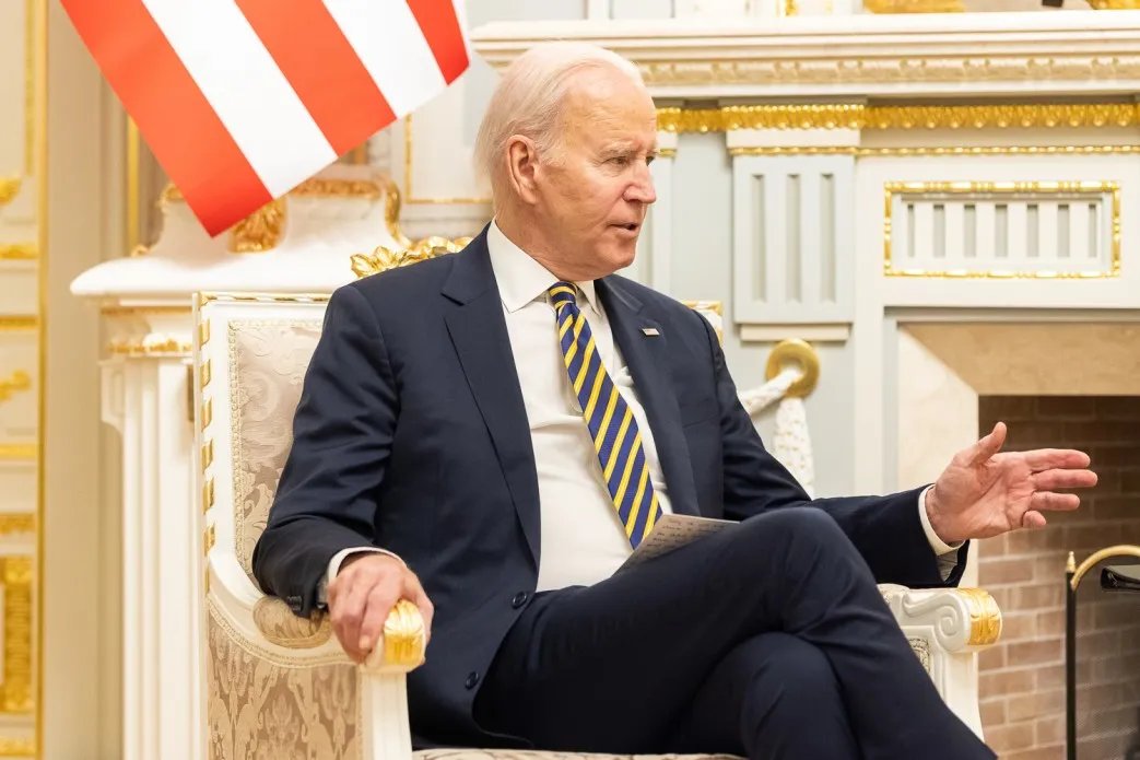 Зеленский после разговора с Байденом заявил о планах победы Украины уже в этом году 2