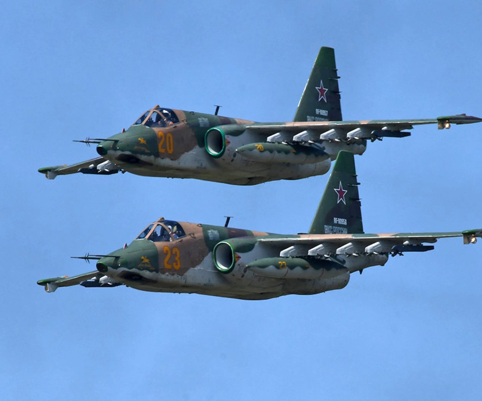 пара літаків Су-25 пара літаків Су-25