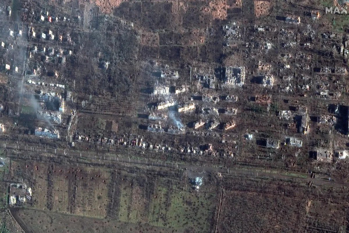 Багатостраждальний Бахмут. Супутниковий знімок Maxar Багатостраждальний Бахмут. Супутниковий знімок Maxar