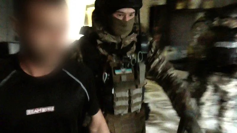 Один із затриманих "закладчиків"