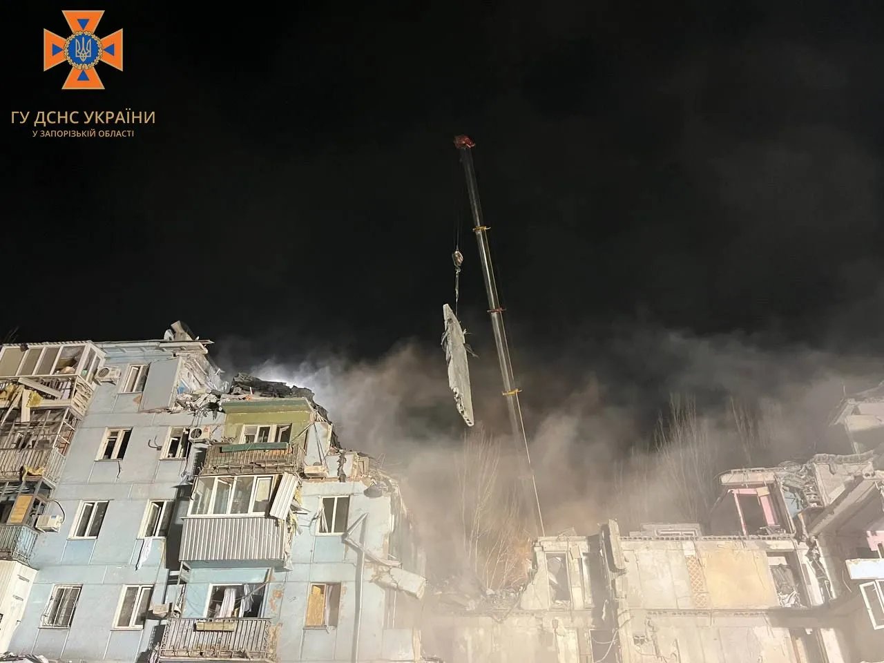 Серед загиблих - немовля. Кількість жертв ракетного удару у Запоріжжі сягнула 13 осіб 2