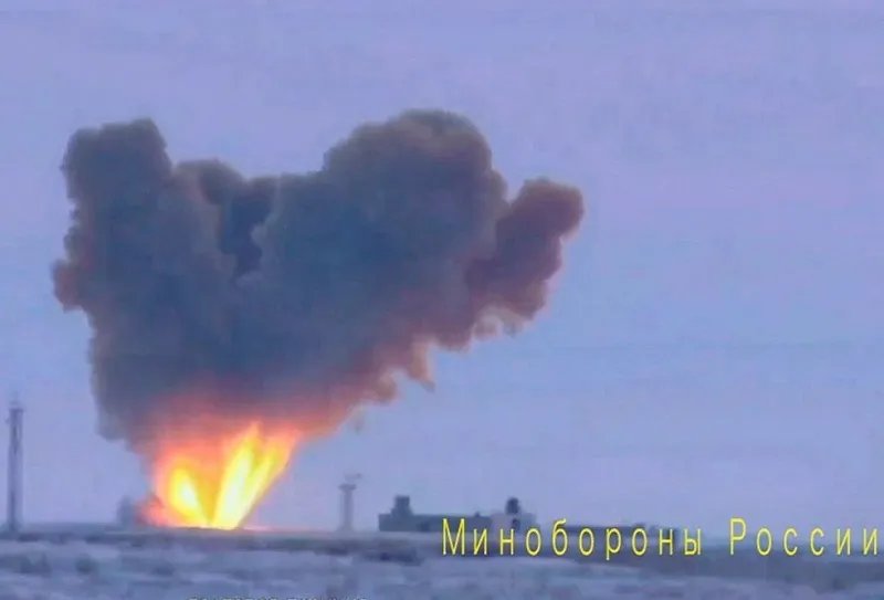 Пропагандисти опублікували таке фото начебто в підтвердження знищення складу під землею