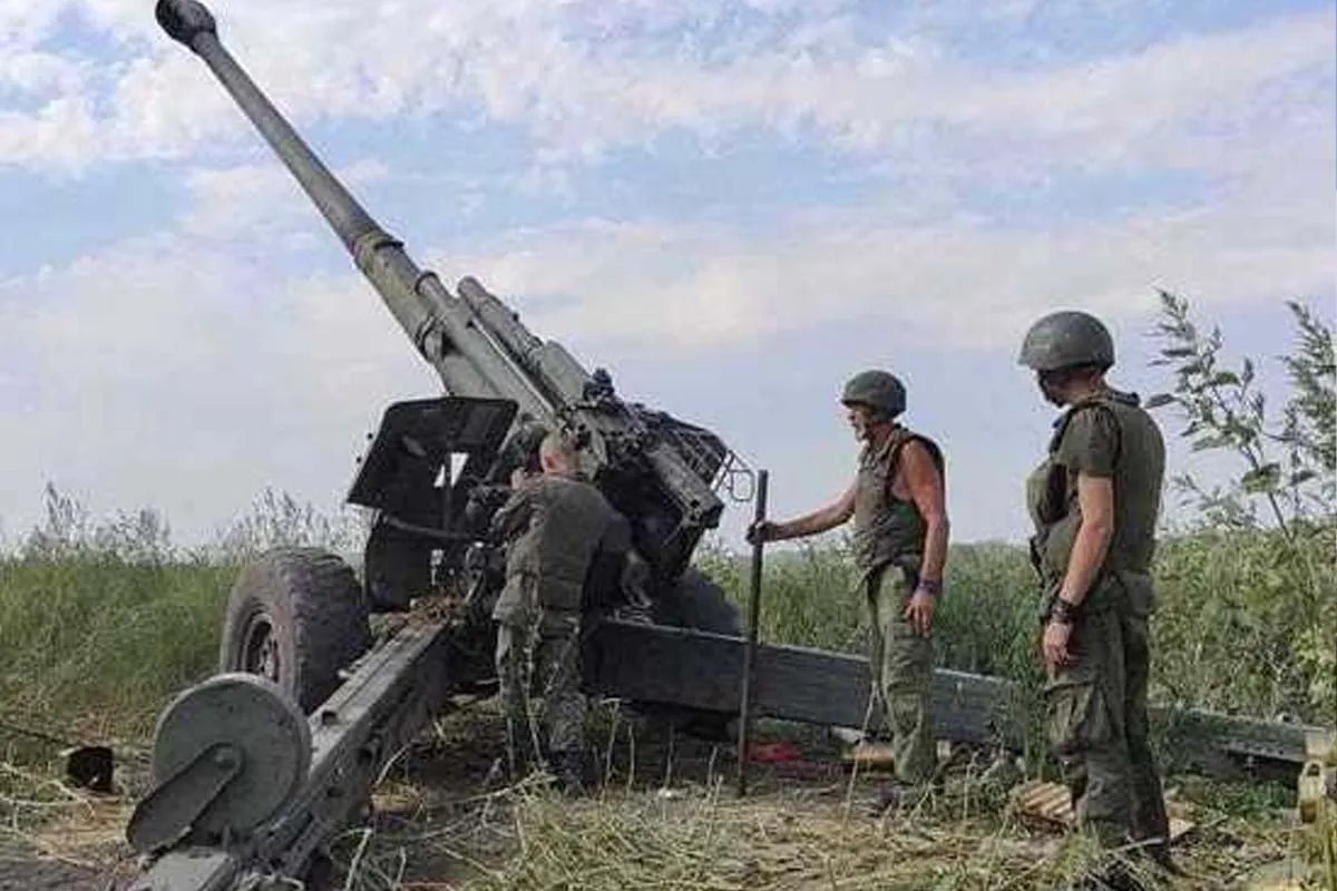Російські артилеристи Російські артилеристи