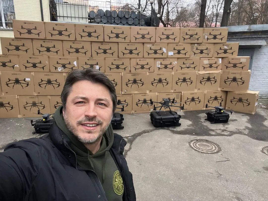 Також Сергій Притула купує для ЗСУ дрони