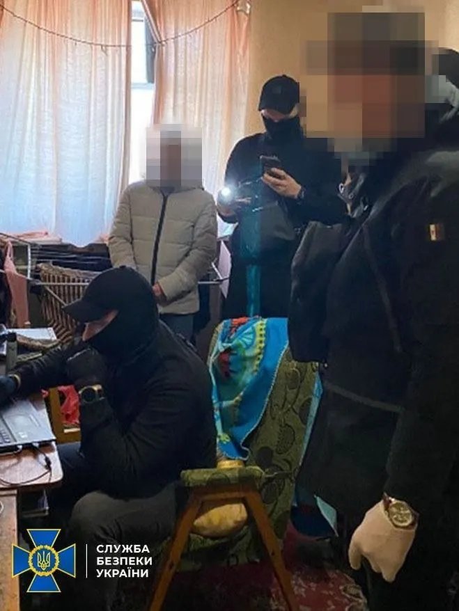 Працювала на росію. СБУ затримала коригувальницю ракетних ударів по Миколаєву 2