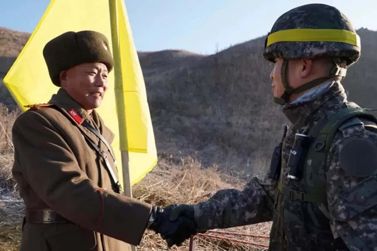 Дві Кореї Дві Кореї