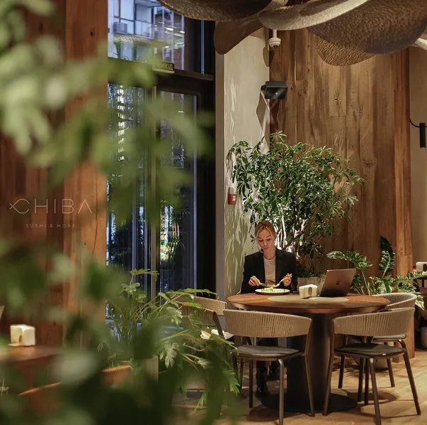 Концептуальний заклад з азіатським вектором