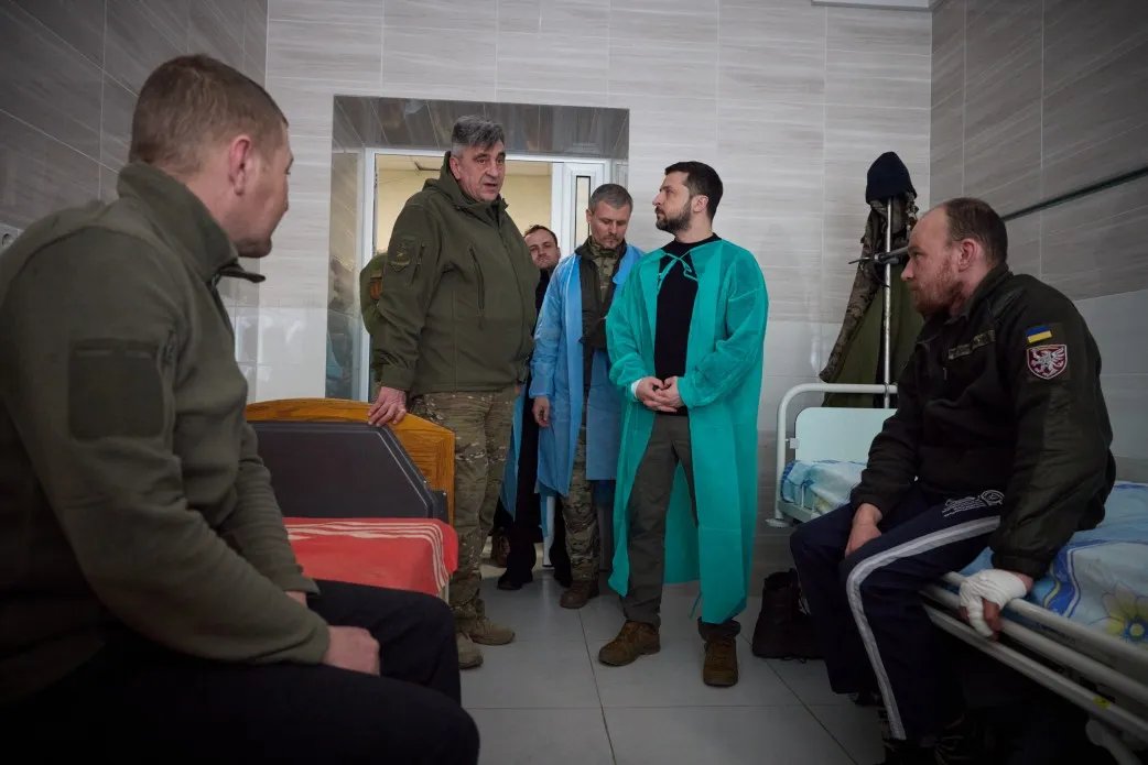 Зеленський у госпіталі