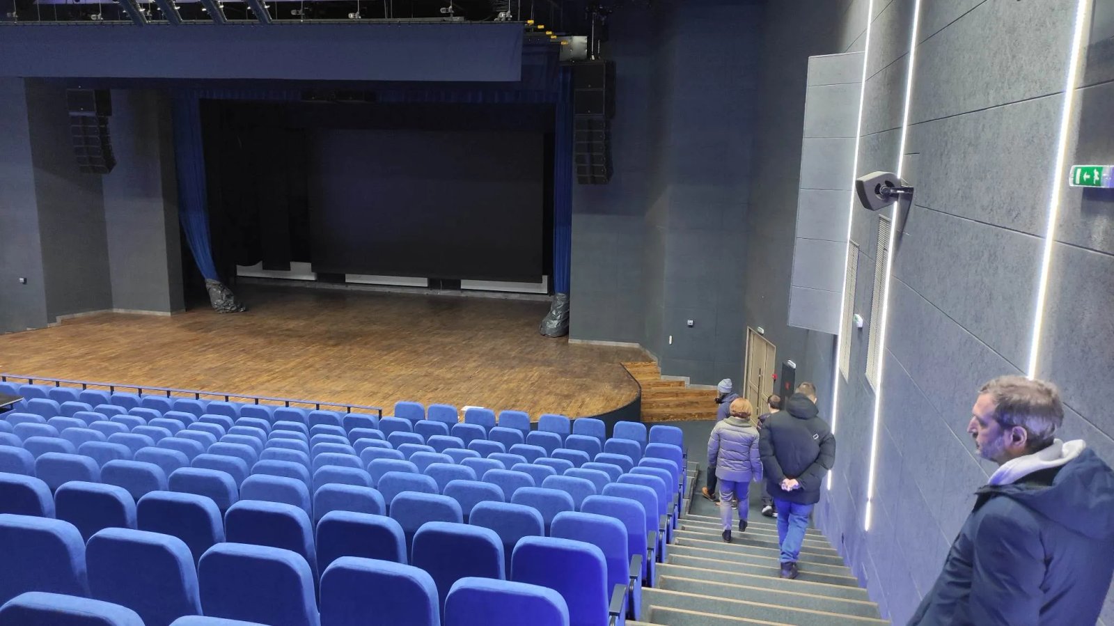 Зал кінотеатра "Краків"