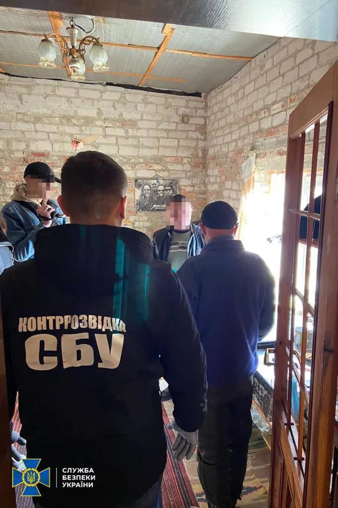СБУ викрила групу російських агентів, які допомагали бомбити об'єкти "Укрзалізниці" 3