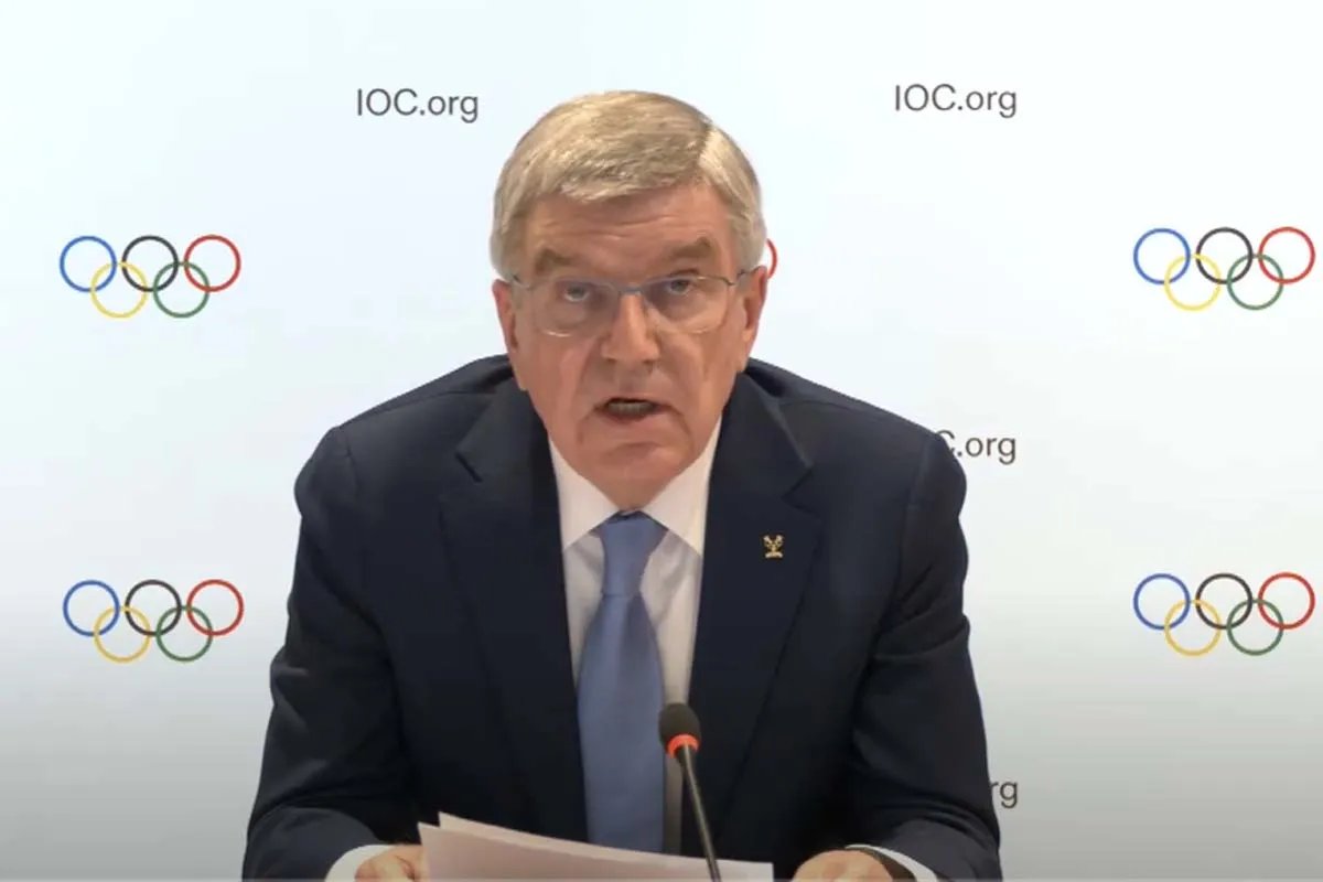 Томас Бах Томас Бах