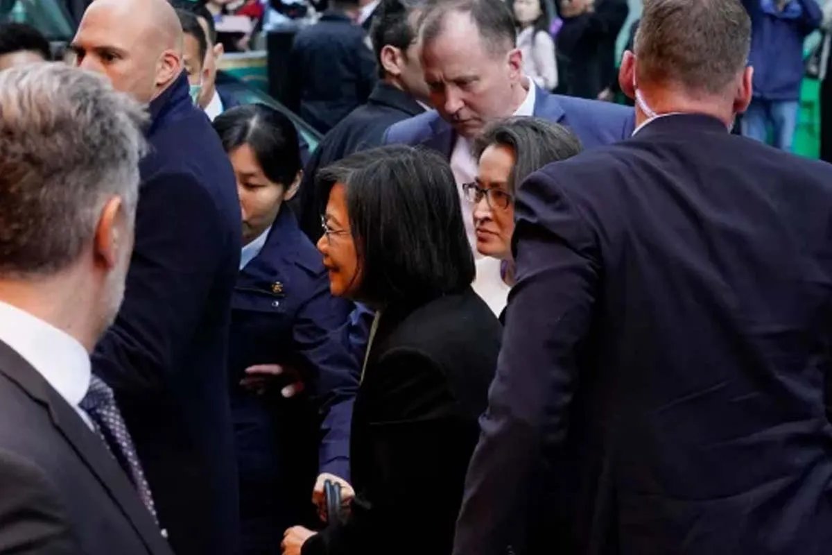 Цай у Нью-Йорку Цай у Нью-Йорку