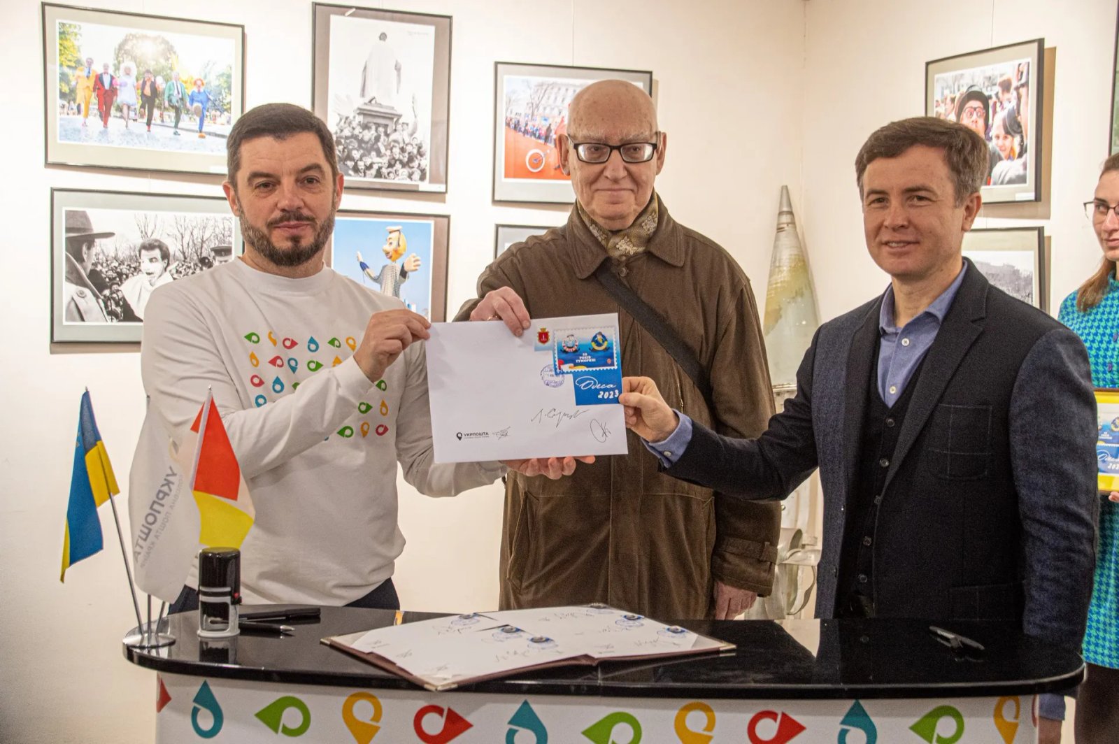 Укрпошта випустила ювілейну марку з нагоди 50-річчя Гуморини в Одесі 2