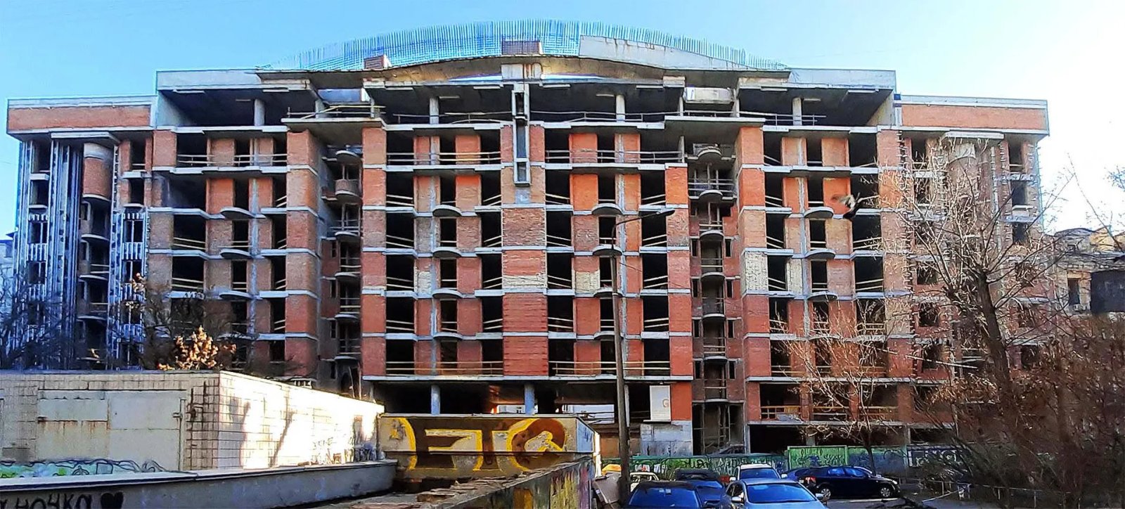 ЖК майже добудували ЖК майже добудували