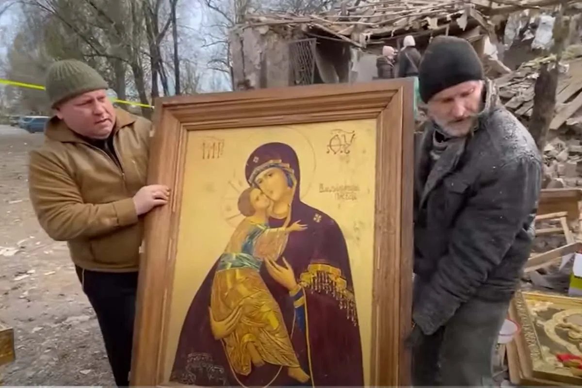 Обстріли церкви Обстріли церкви