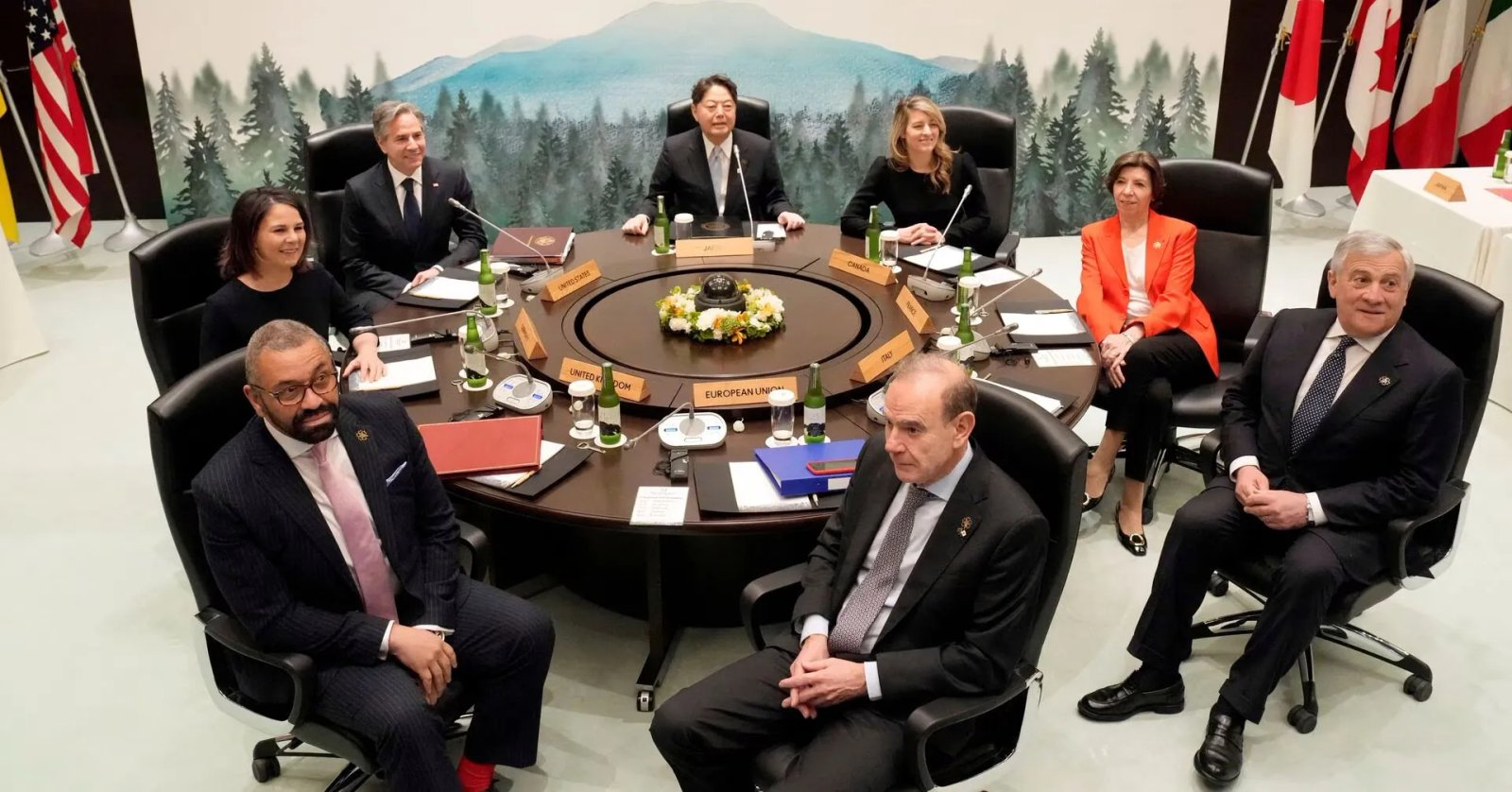 Засідання G7. Фото: Reuters Засідання G7. Фото: Reuters