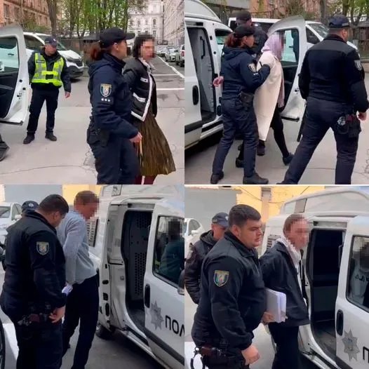 Поліцейські затримали порушників під час сутичок біля Лаври