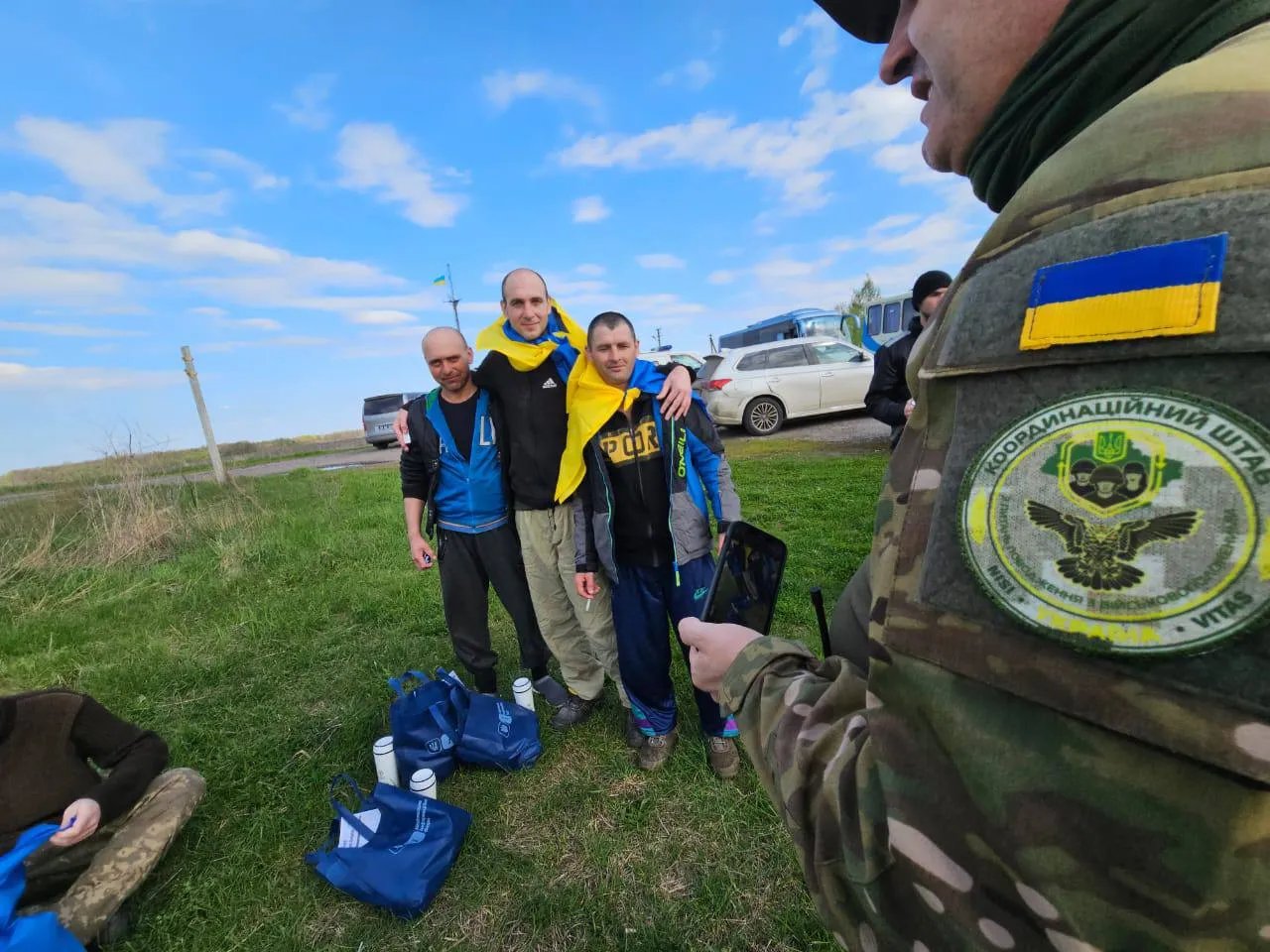 Україна повернула ще 44 полонених: серед звільнених - захисники "Азовсталі" та Маріуполя, яких катували росіяни 1