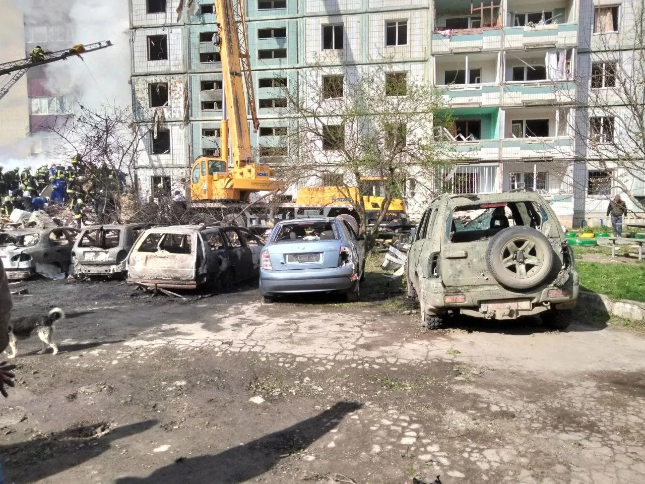Понівечені автівки