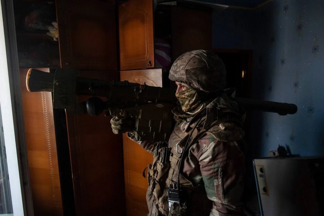 Окупанти не візьмуть Бахмут до 9 травня - українські захисники 1