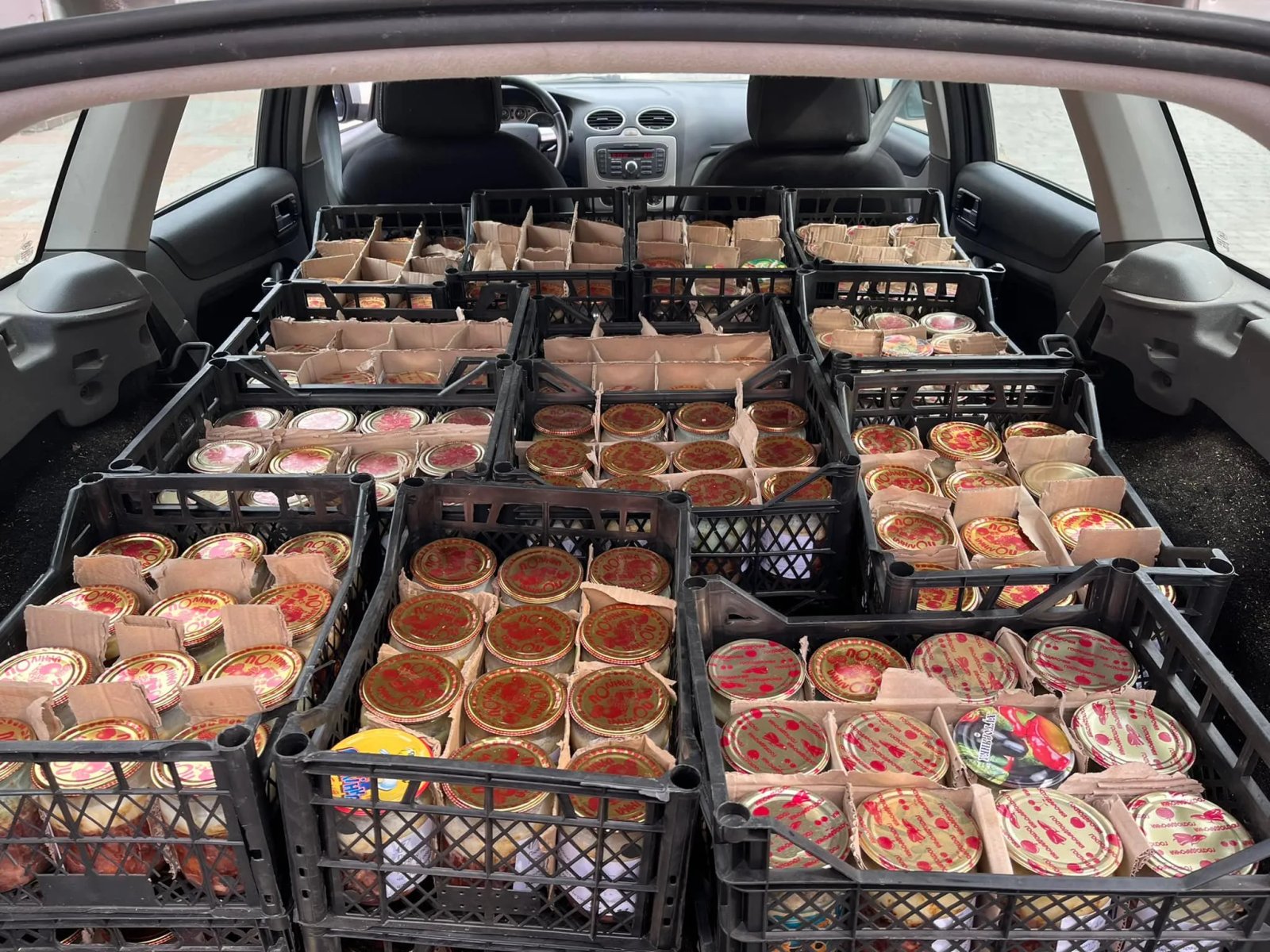 смачна волонтерська поміч смачна волонтерська поміч